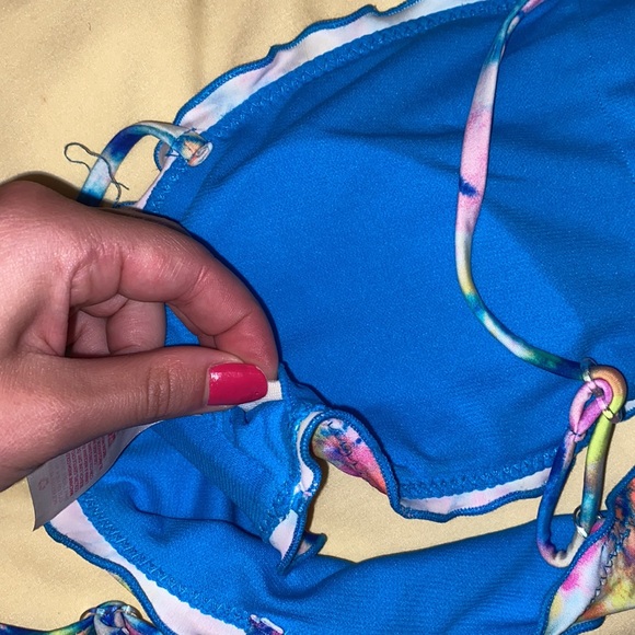 Bikini tops - Picture 5 of 5